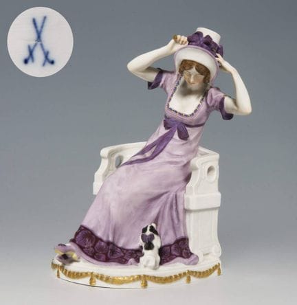 Meissen, figurine Art nouveau « Dame avec petit ch