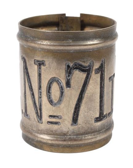 第71步兵团军旗环
约1914年，标有“I.R. No. 71 IB”，第1营的旗环较为罕见，该营驻