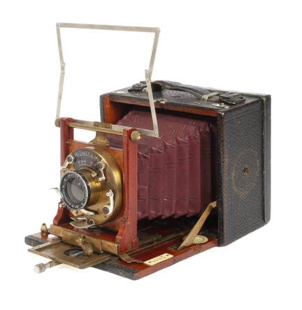 Plate camera
Early 20th century, marked R. Krügene