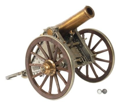 “Mortero 1895”模型炮
19世纪西班牙迫击炮模型， 标注为20世纪下半叶，压印编号300