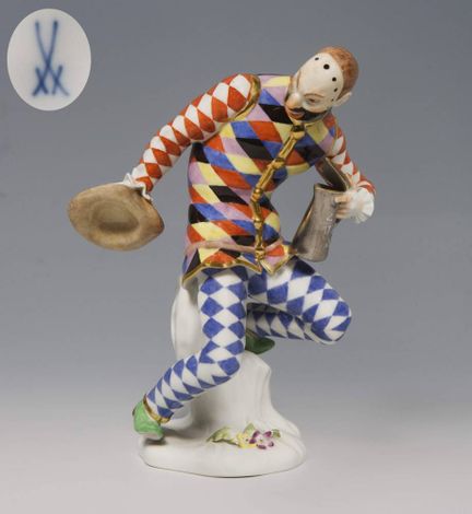 Meissen, « Arlequin avec cruche à couvercle »

Fab