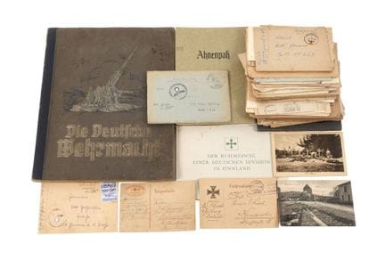 Lot de livres et de courrier militaire des Premièr