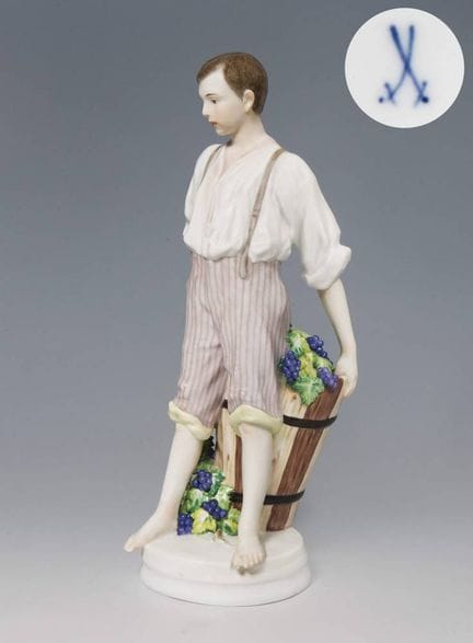 Meissen, figurine Art nouveau « Garçon avec une cr