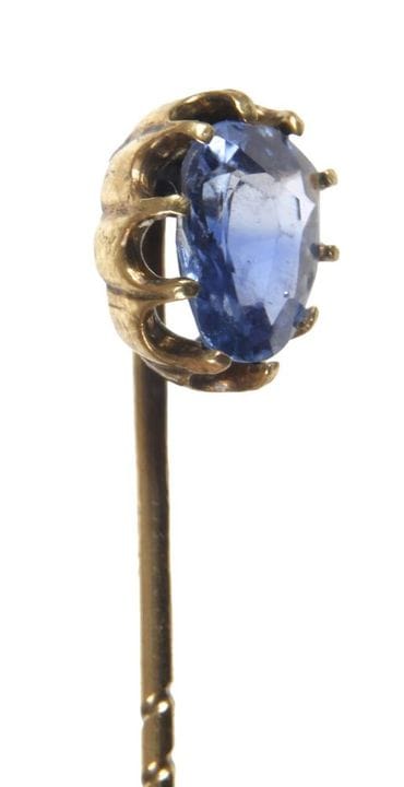 Alfiler de corbata con zafiro
hacia 1930, plata ch