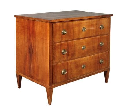 Biedermeier chest of drawers
c. 1820, cherry wood 