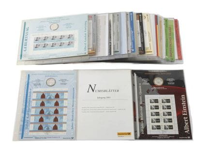 Lot de feuilles numismatiques de la RFA
26 pièces 