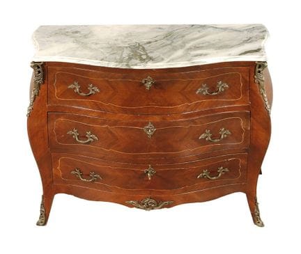 Louis XV-style chest of drawers
France, 20th centu