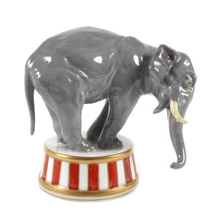 Rosenthal "Elefant"
Entwurf Max Diller 1913, signi