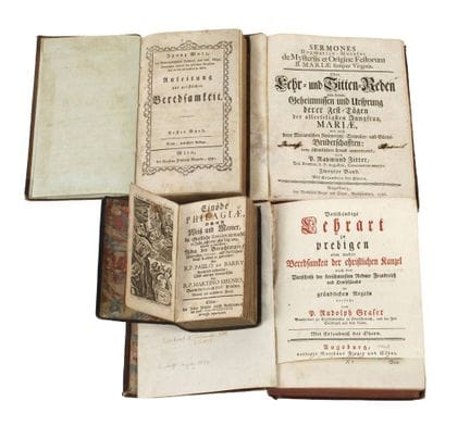 Quattro libri del XVIII secolo.
Composti da: 1) Di