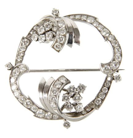 Broche de brillantes
De mediados del siglo XX, oro