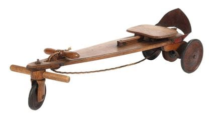 Véhicule pour enfants « Auto-Skiff »
France, vers 