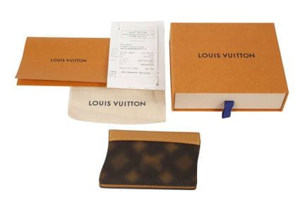 Organiseur de poche Louis Vuitton Wavy Monogram
20