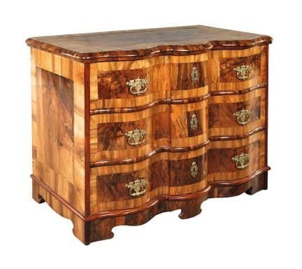 Saxon Baroque chest of drawers
c. 1730, walnut and
