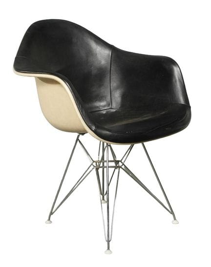 Charles Eames, Sessel "DAR"
Entwurf 1961, Ausführu