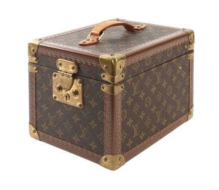 Boîte à flacons Louis Vuitton
Vintage, portant plu