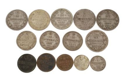 Lot de pièces d'argent russes
dont des pièces de 5