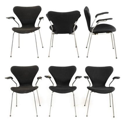 Arne Jacobsen, sechs Armlehnstühle "Serie 7"
Entwu