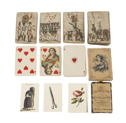 Trois jeux de cartes historiques
Jeu de cartes pat