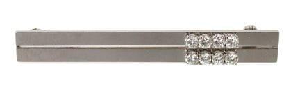 Broche en forma de barra con brillantes
hacia 1970