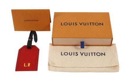 Étiquette nominative Louis Vuitton x FIFA 
2018, i