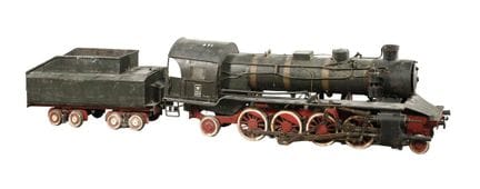 Grande locomotive à vapeur de jardin à chauffage a
