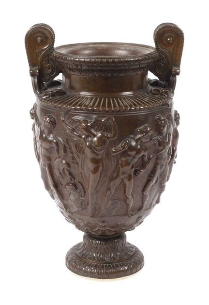 Réinterprétation antique : vase Townley
XIXe siècl