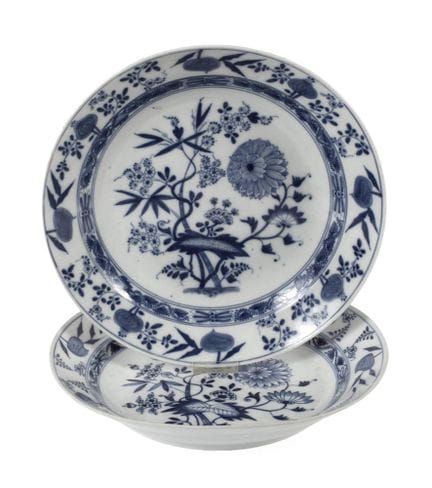 Deux coupes de Meissen « motif oignon »
marques « 