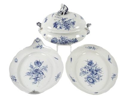 Meissen, trois grandes pièces de service « Fleur b