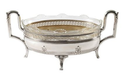 Jardinière en argent de style Art nouveau
vers 190