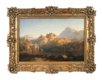 Paesaggio montano mediterraneo con complesso forti