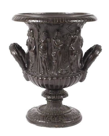 Réinterprétation antique : vase Borghèse
Fin du XI