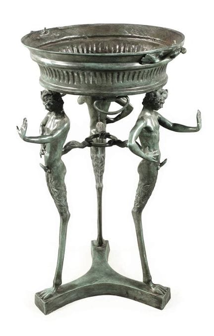 Réinterprétation de l'Antiquité 
Grand brasero fig