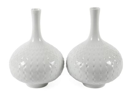 Paire de vases à col étroit de Meissen, décor text