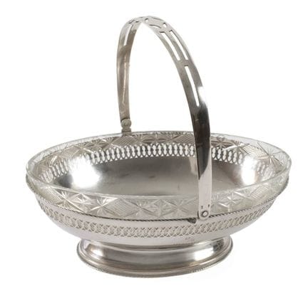 Coupe en argent avec anse
1re moitié du XXe siècle
