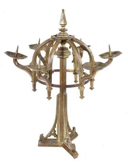 Lustre en laiton néogothique
Fin du 19e s, non com