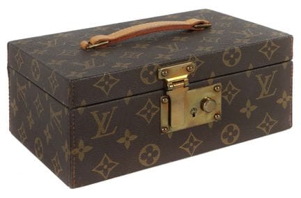 Estuche para joyas «Pairs» de Louis Vuitton, de la