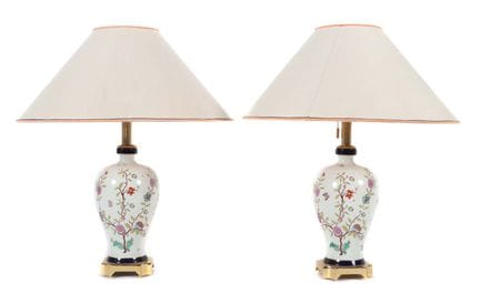 Pair of vase-shaped table lamps, 20th century; por