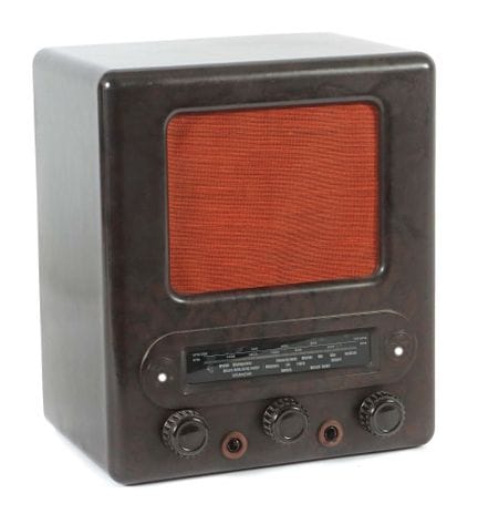 Receptor popular «VE 301 Dyn» de color marrón, déc