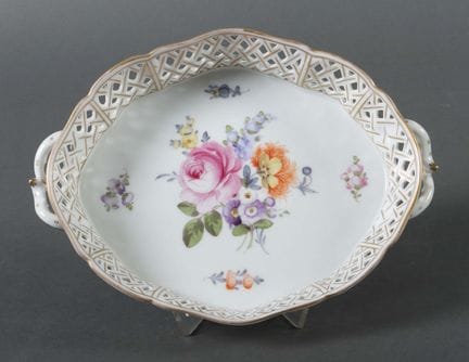 Nymphenburg wicker-style bowl, late 20th century. 