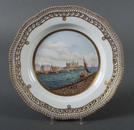 Decorative plate depicting Kronborg, Royal Copenha