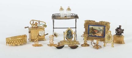 Mobilier de maison de poupée, 1er moitié du XXe si