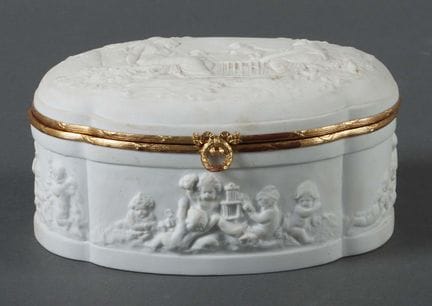 "Capo" candy box by Jean Louis Coquet, Limoges, 19