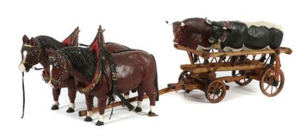 Chariot tiré par des chevaux avec une charrette à 
