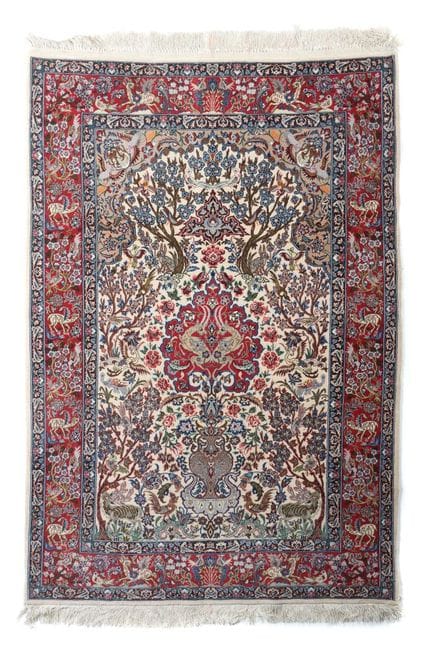Cremefarbener Isfahan Tierteppich mit Vasenmotiv Z