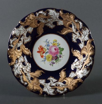 Meissen ceremonial bowl, after 1934. Porcelain, gl