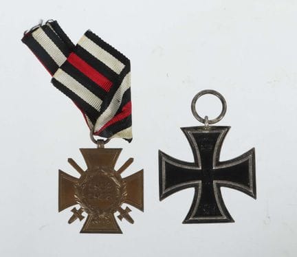 2 Orden 1. WK, 1 x Eisernes Kreuz 2 . Klasse, magn