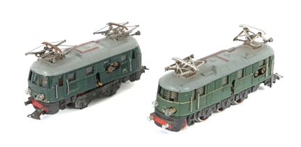 2 E-Lokomotiven Märklin, Spur H0, HS 800, BR E 18 