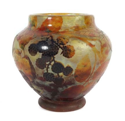 "Mûres" vase by Daum Frères, Nancy, circa 1910. Co