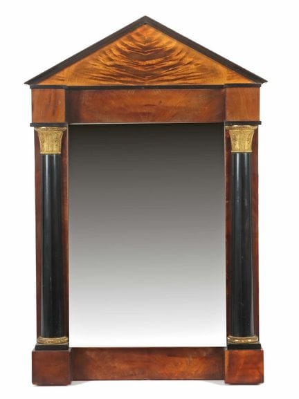 Biedermeier-Wandspiegel in Aedikulaform 2. Viertel
