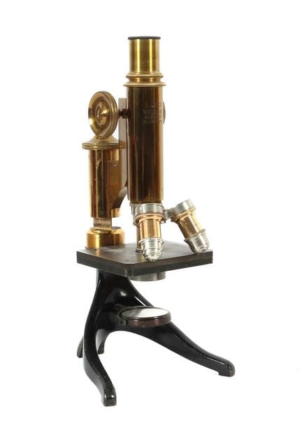 Microscopio en estuche «E. Leitz», Wetzlar, 1895, 